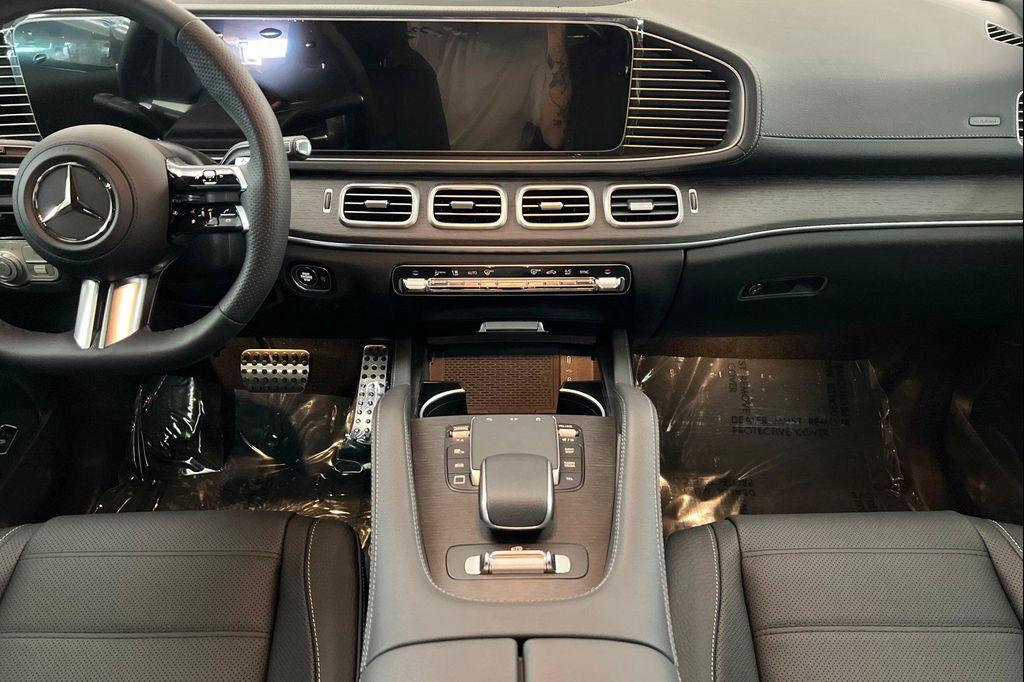 new 2026 Mercedes-Benz GLS 450 car, priced at $104,954