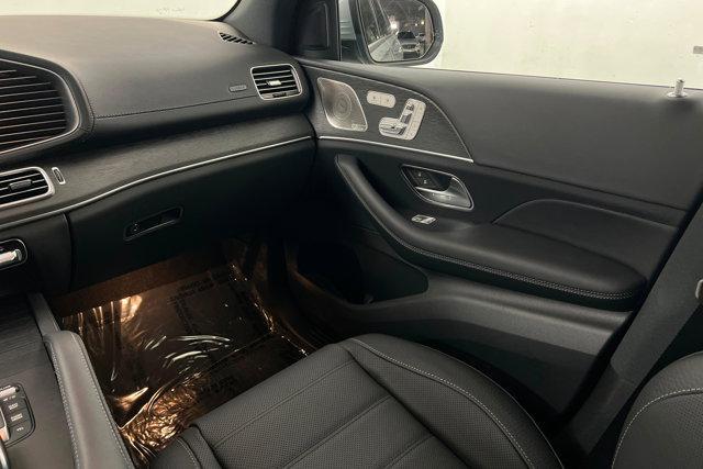 new 2026 Mercedes-Benz GLS 450 car, priced at $105,604