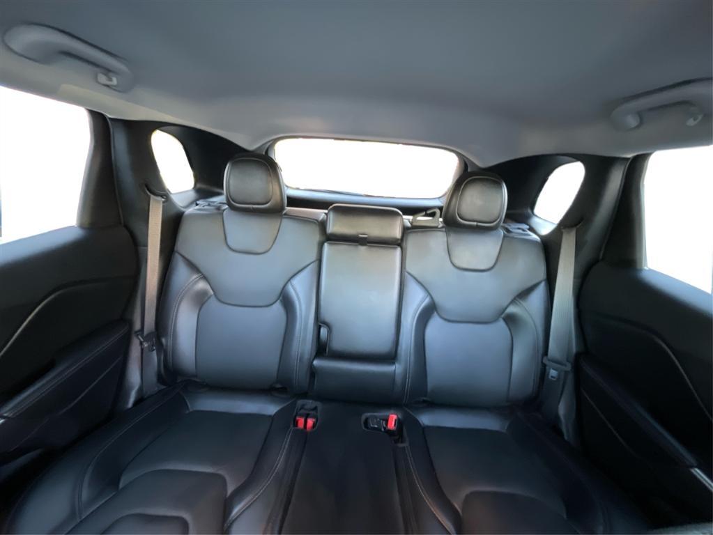 used 2019 Jeep Cherokee car, priced at $18,595