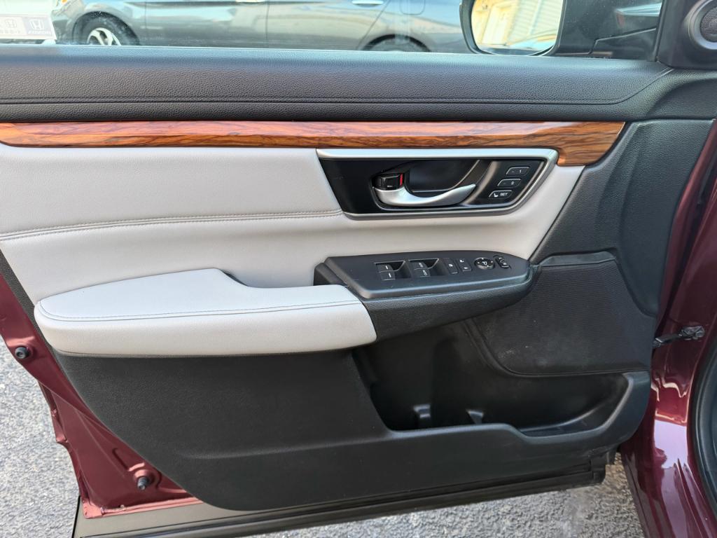 used 2018 Honda CR-V car, priced at $18,995