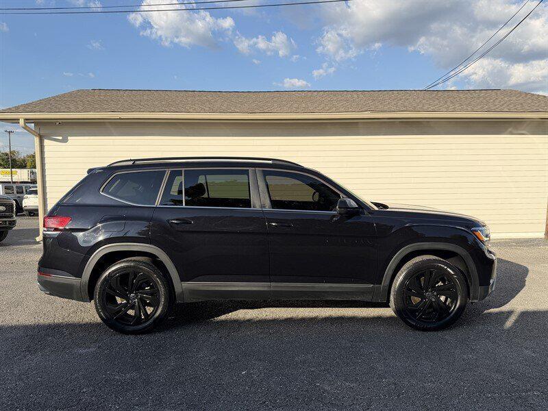 used 2022 Volkswagen Atlas car, priced at $25,989