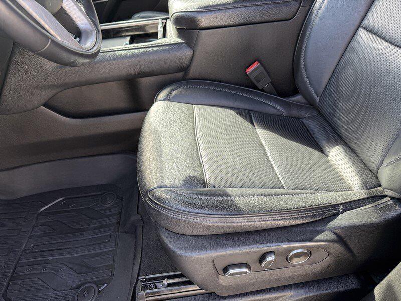 used 2021 GMC Yukon car, priced at $44,989