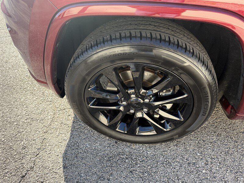 used 2021 Jeep Grand Cherokee car, priced at $24,989