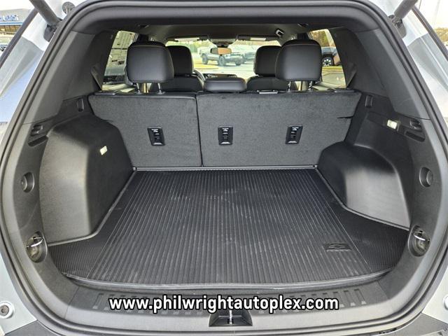 new 2026 Chevrolet Equinox car, priced at $33,934