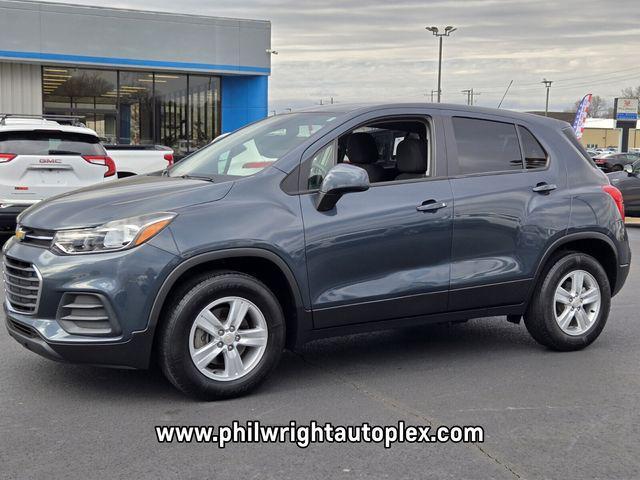used 2022 Chevrolet Trax car, priced at $17,899