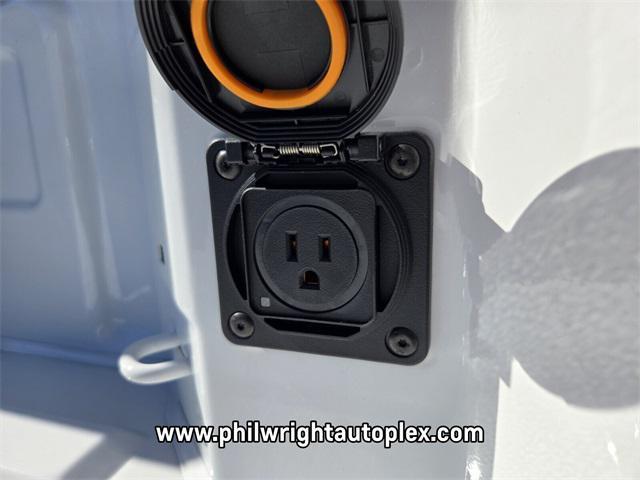 new 2026 GMC Sierra 1500 car, priced at $53,976