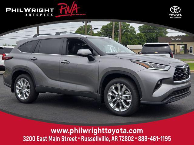 new 2026 Toyota Highlander Hybrid car, priced at $56,175