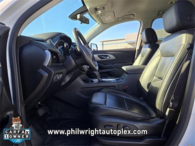 used 2020 Chevrolet Traverse car, priced at $21,381