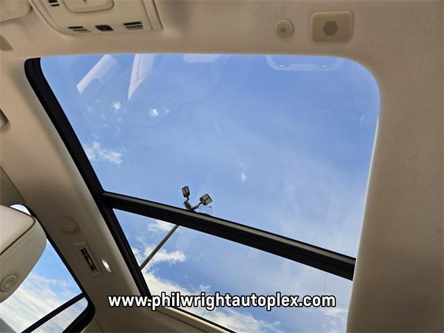 used 2021 GMC Yukon car, priced at $48,701