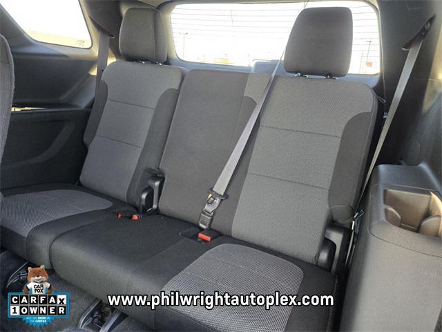 used 2023 Chevrolet Traverse car, priced at $27,784