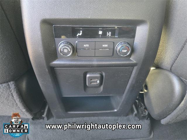 used 2023 Chevrolet Traverse car, priced at $27,784