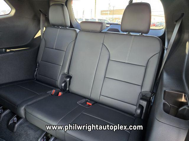 new 2026 GMC Acadia car, priced at $49,277