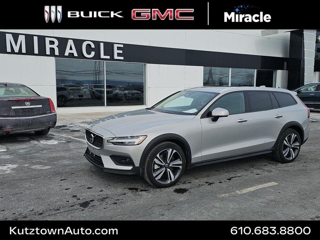 used 2025 Volvo V60 Cross Country car, priced at $34,500
