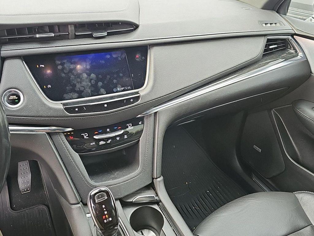 used 2020 Cadillac XT5 car, priced at $22,490