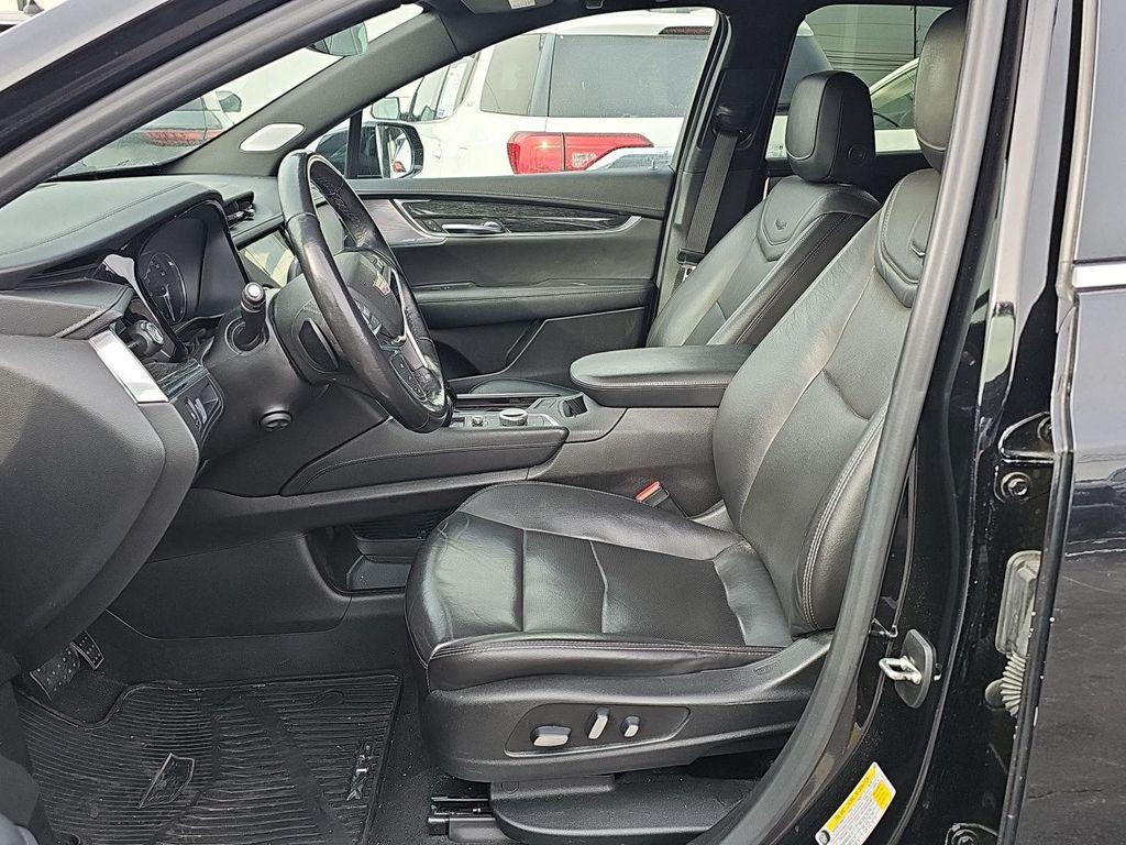 used 2020 Cadillac XT5 car, priced at $22,490