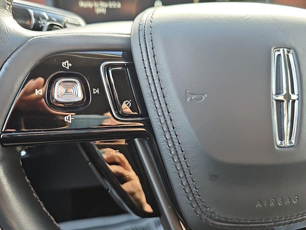 used 2022 Lincoln Aviator car, priced at $32,490