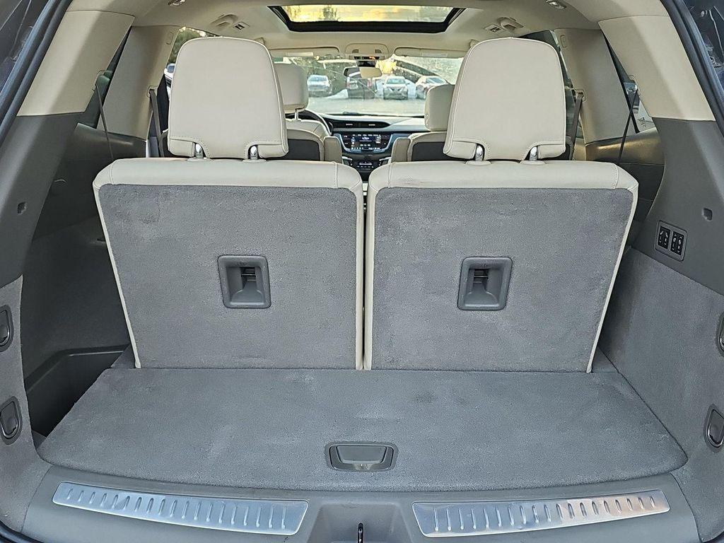 used 2024 Cadillac XT6 car, priced at $44,900