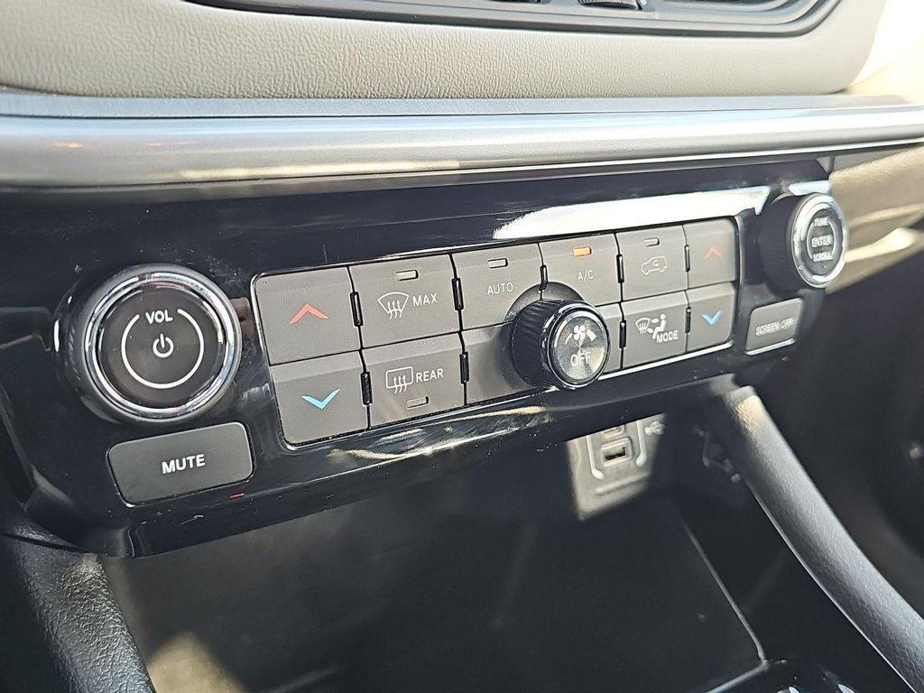 used 2025 Jeep Compass car, priced at $25,000