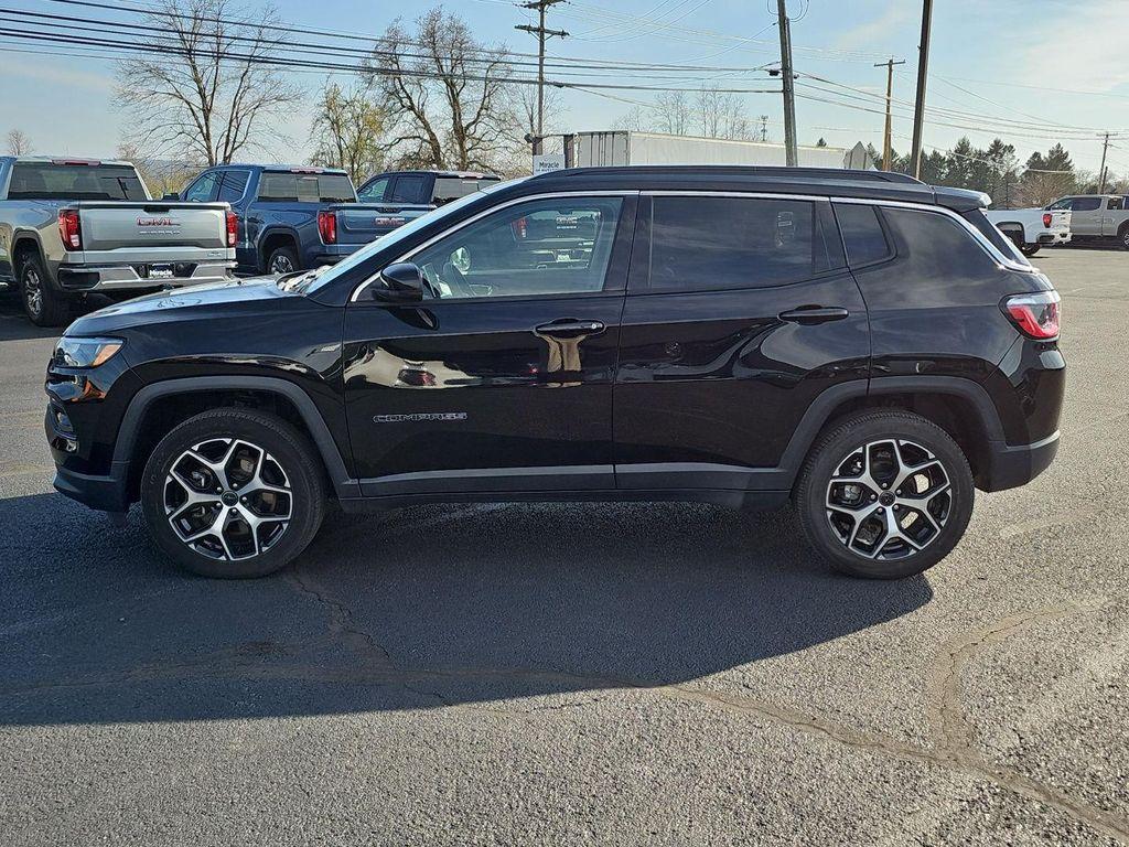 used 2025 Jeep Compass car, priced at $25,000