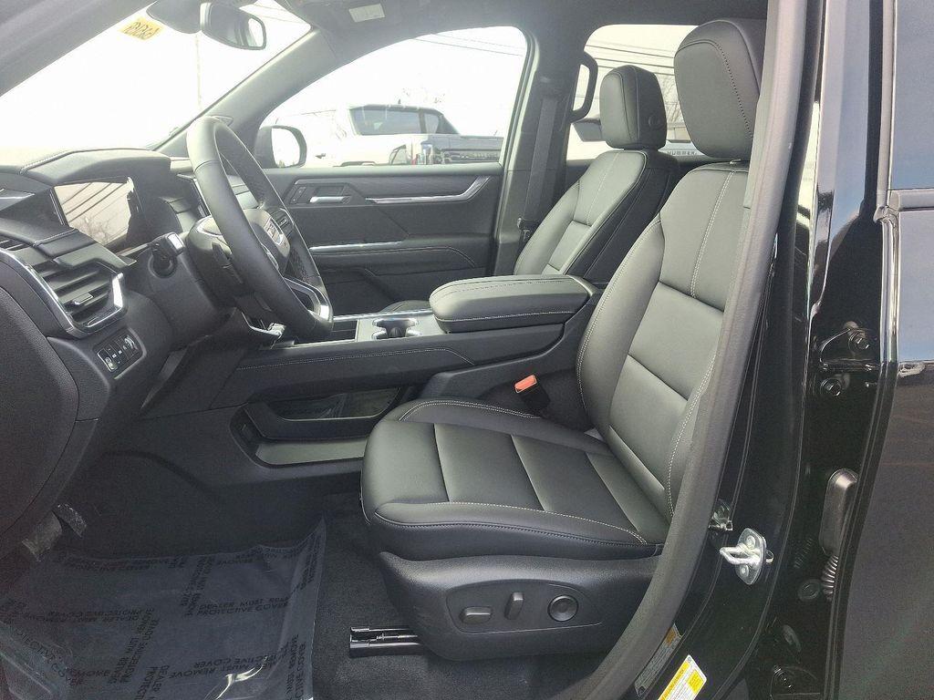 new 2025 GMC Acadia car, priced at $47,192