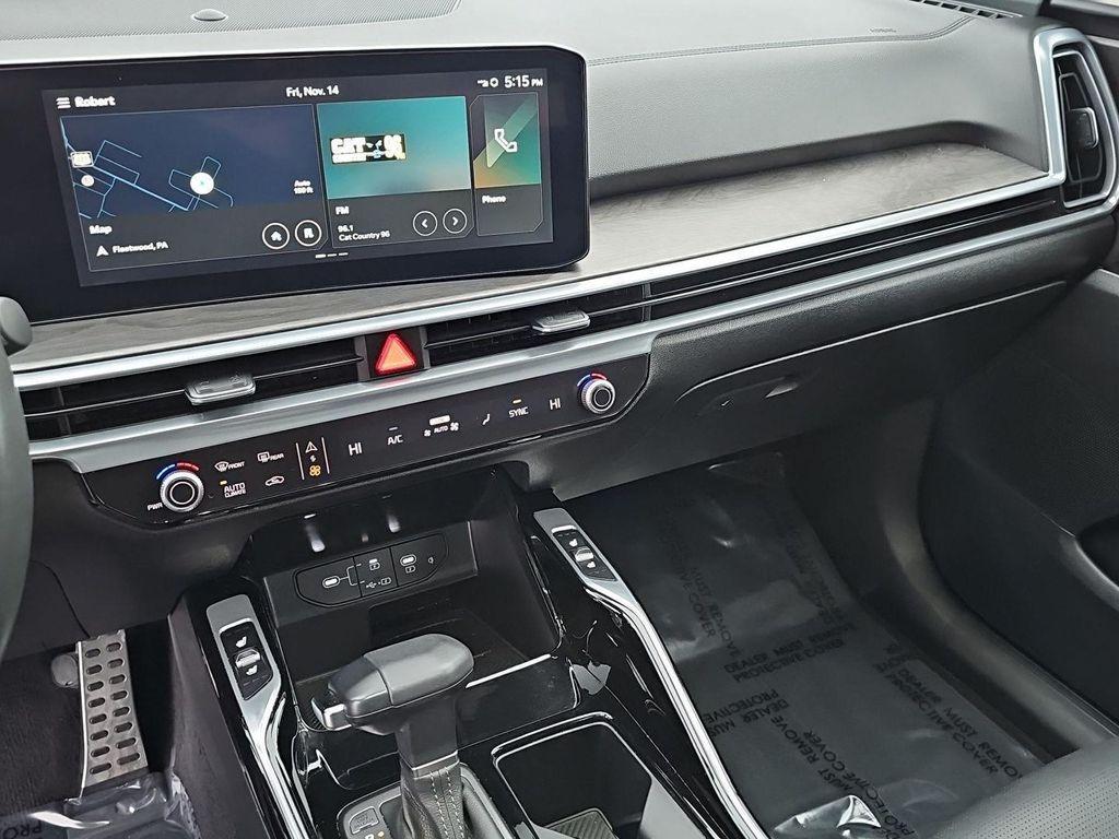 2024 Dawning Red Kia Sorento