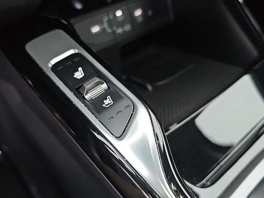 2024 Dawning Red Kia Sorento