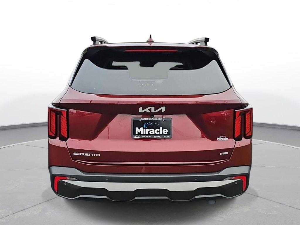2024 Dawning Red Kia Sorento