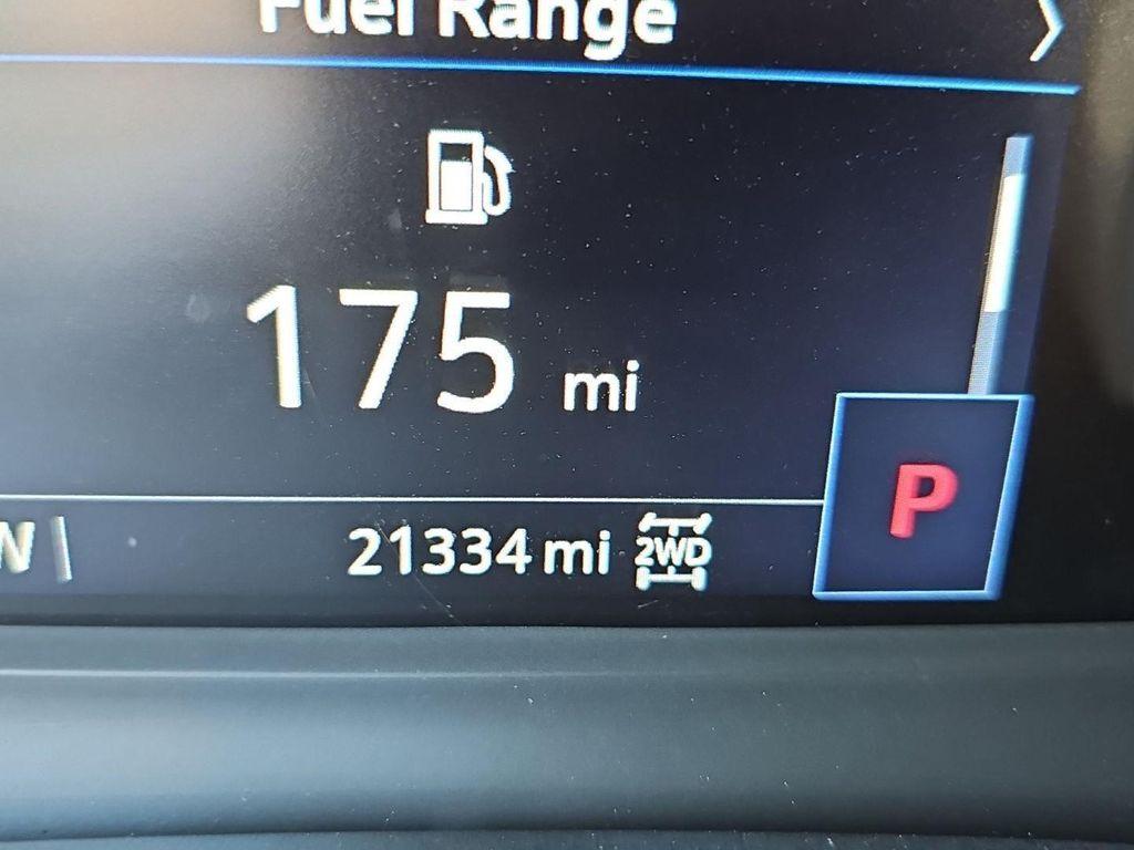 used 2025 Cadillac XT6 car, priced at $42,990