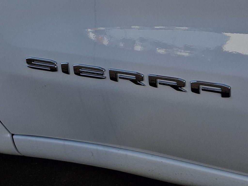 new 2026 GMC Sierra 1500 car, priced at $40,178