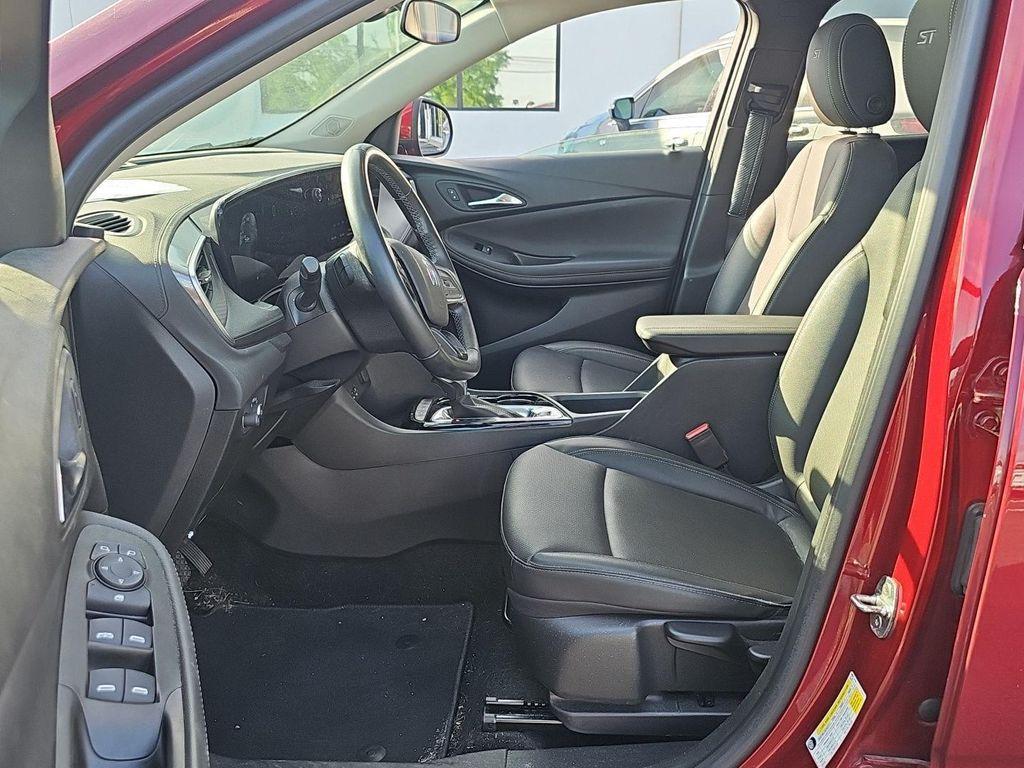 used 2024 Buick Encore GX car, priced at $23,301