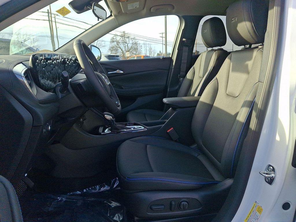 new 2026 Buick Encore GX car, priced at $30,270