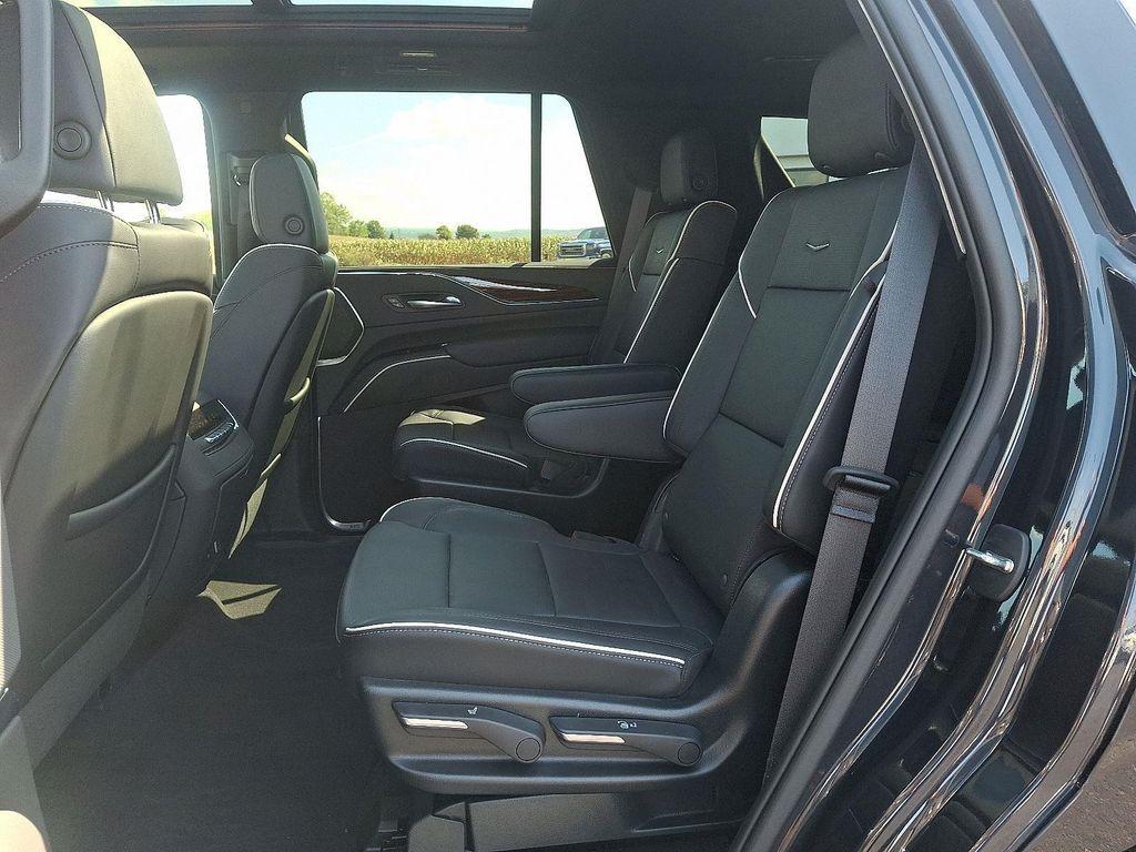 used 2022 Cadillac Escalade car, priced at $73,975