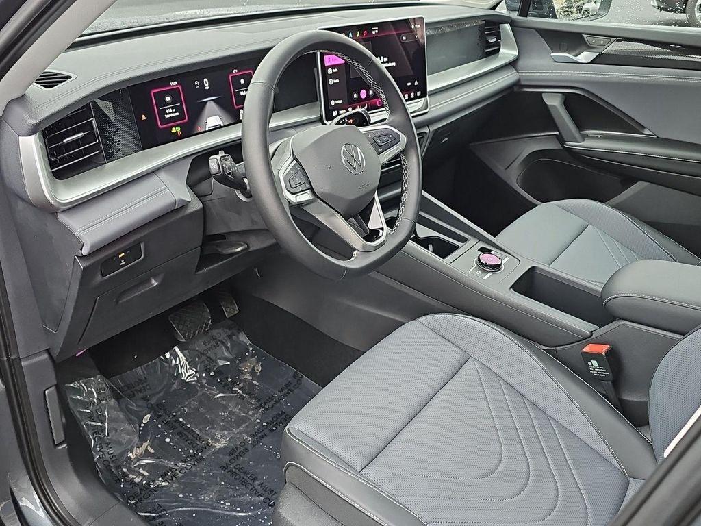 used 2025 Volkswagen Tiguan car, priced at $29,500