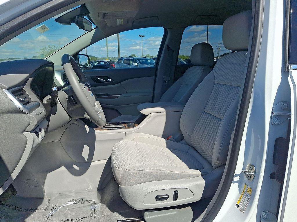 used 2018 GMC Acadia car, priced at $15,898