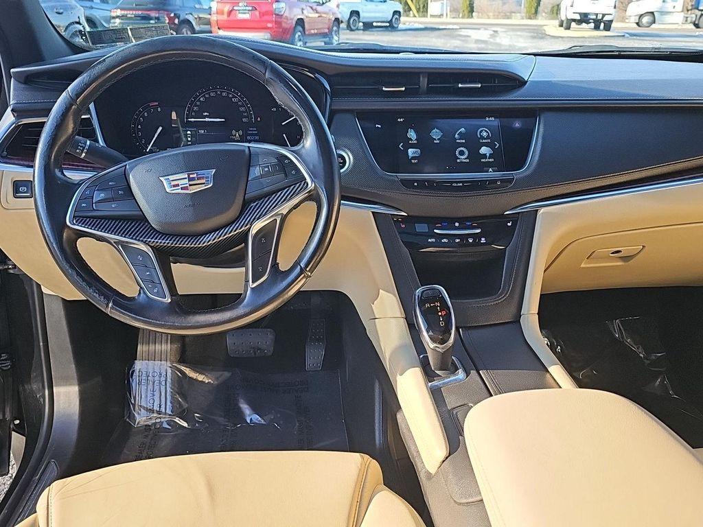 used 2018 Cadillac XT5 car, priced at $16,990