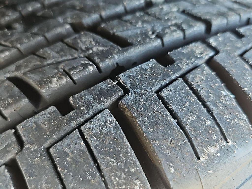 used 2018 Cadillac XT5 car, priced at $16,990