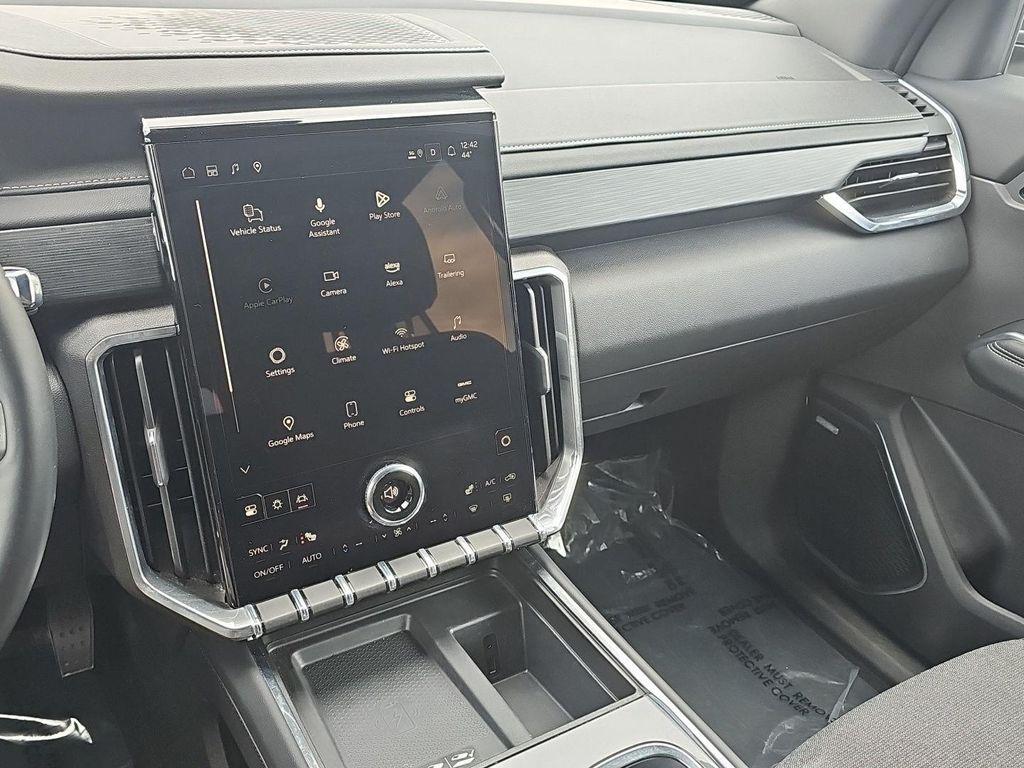 used 2025 GMC Acadia car, priced at $32,990