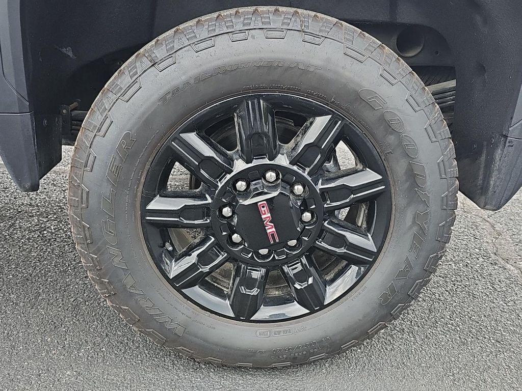 used 2025 GMC Sierra 2500 car, priced at $74,485
