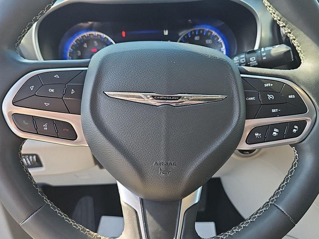 used 2023 Chrysler Pacifica car, priced at $24,000