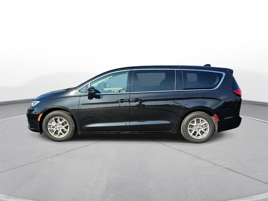 used 2023 Chrysler Pacifica car, priced at $24,000
