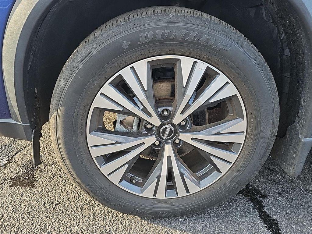 used 2022 Nissan Rogue car, priced at $20,000