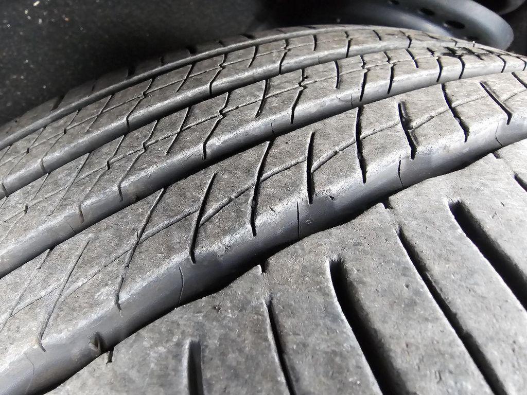 used 2025 Cadillac XT5 car, priced at $41,990