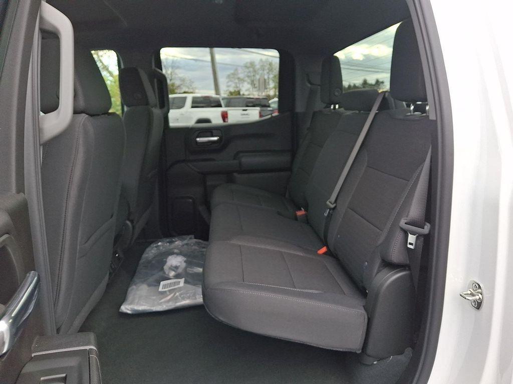 new 2026 GMC Sierra 1500 car, priced at $48,400