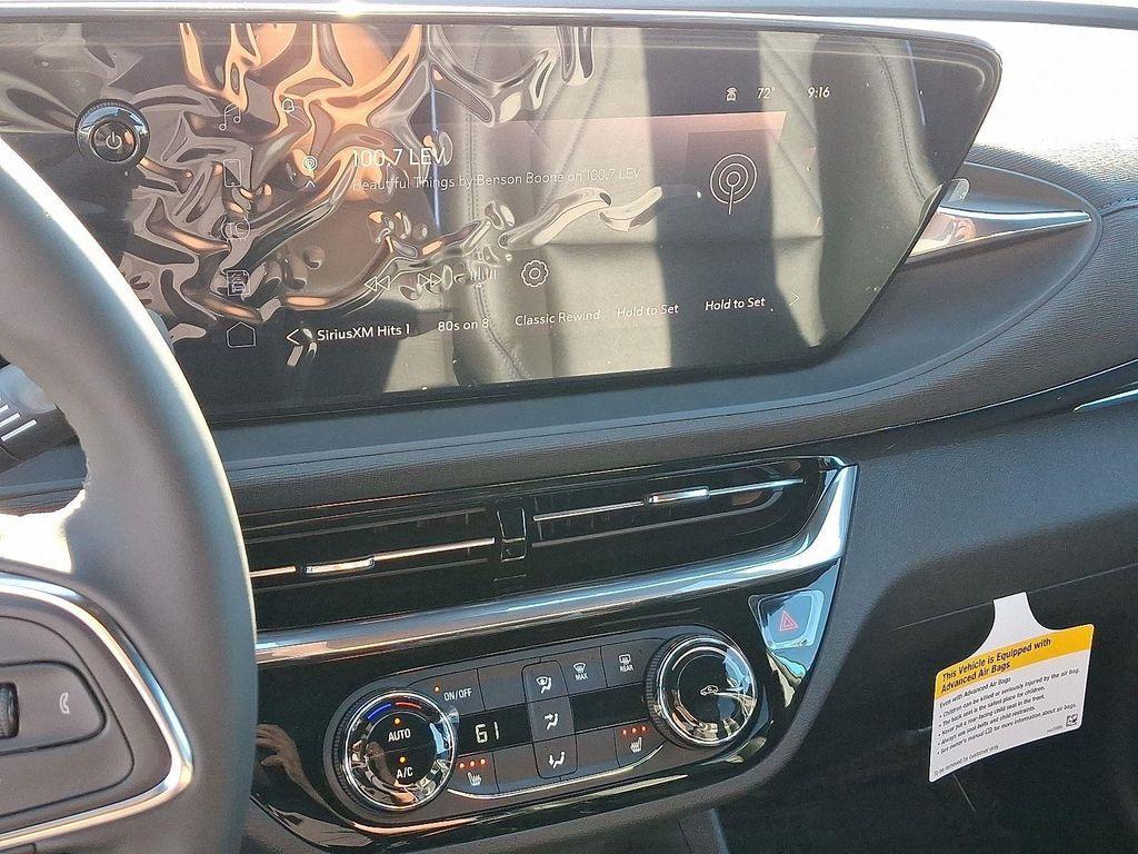 new 2025 Buick Envista car, priced at $27,322