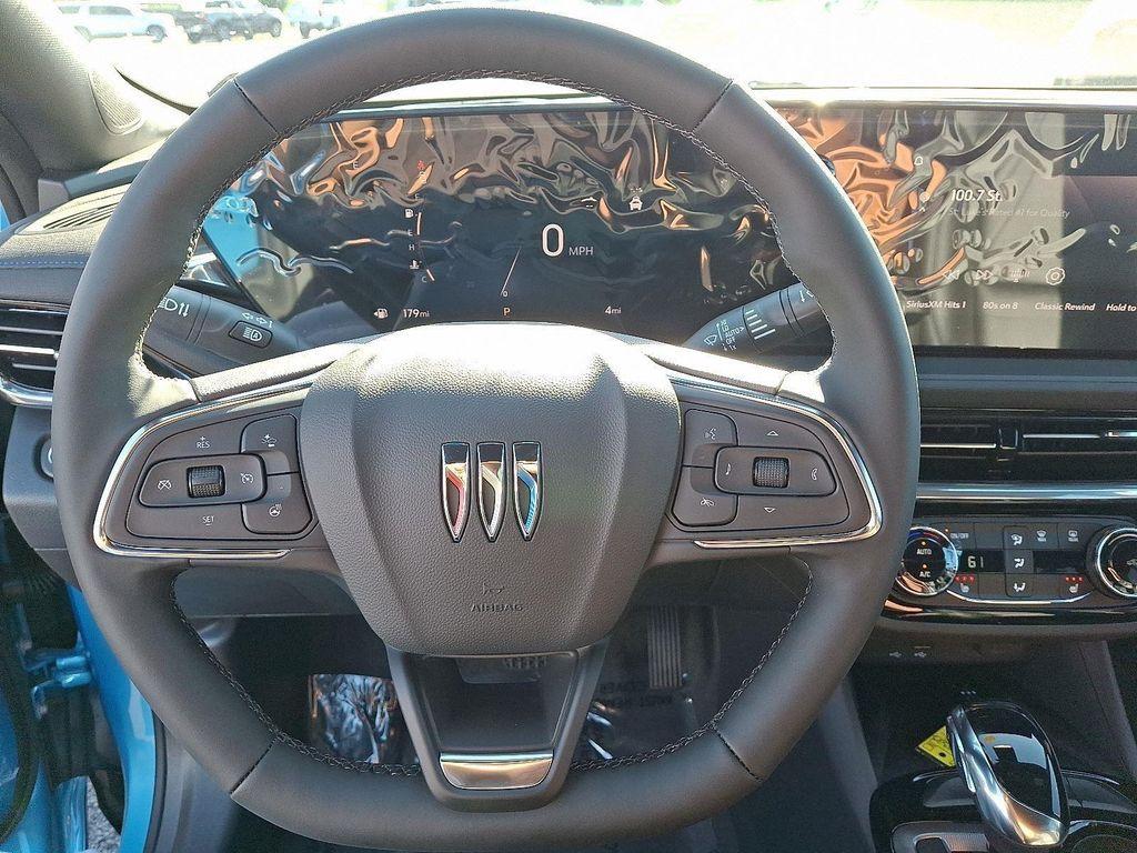 new 2025 Buick Envista car, priced at $27,322