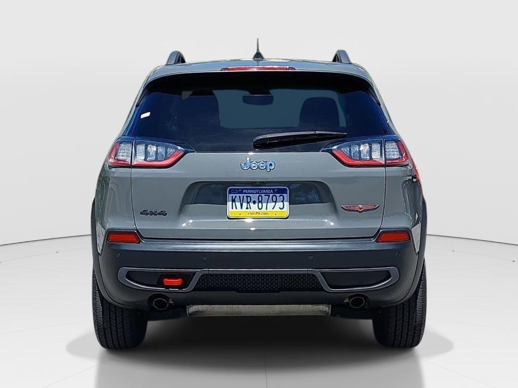 used 2019 Jeep Cherokee car, priced at $13,490