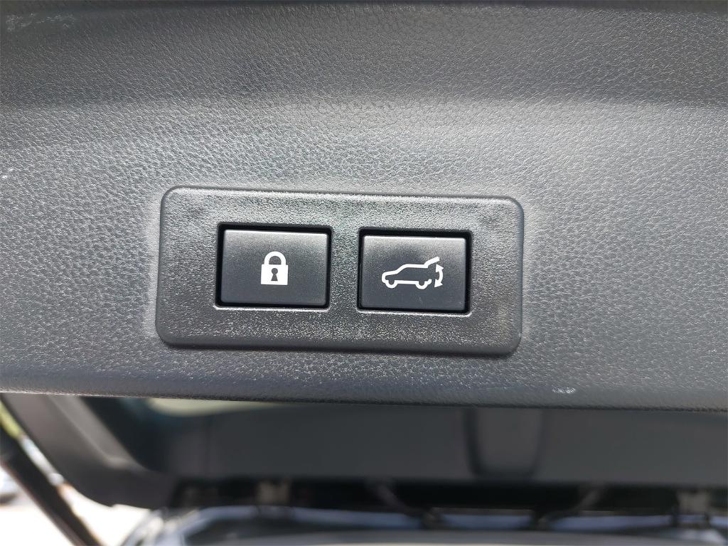 used 2021 Subaru Ascent car, priced at $29,672