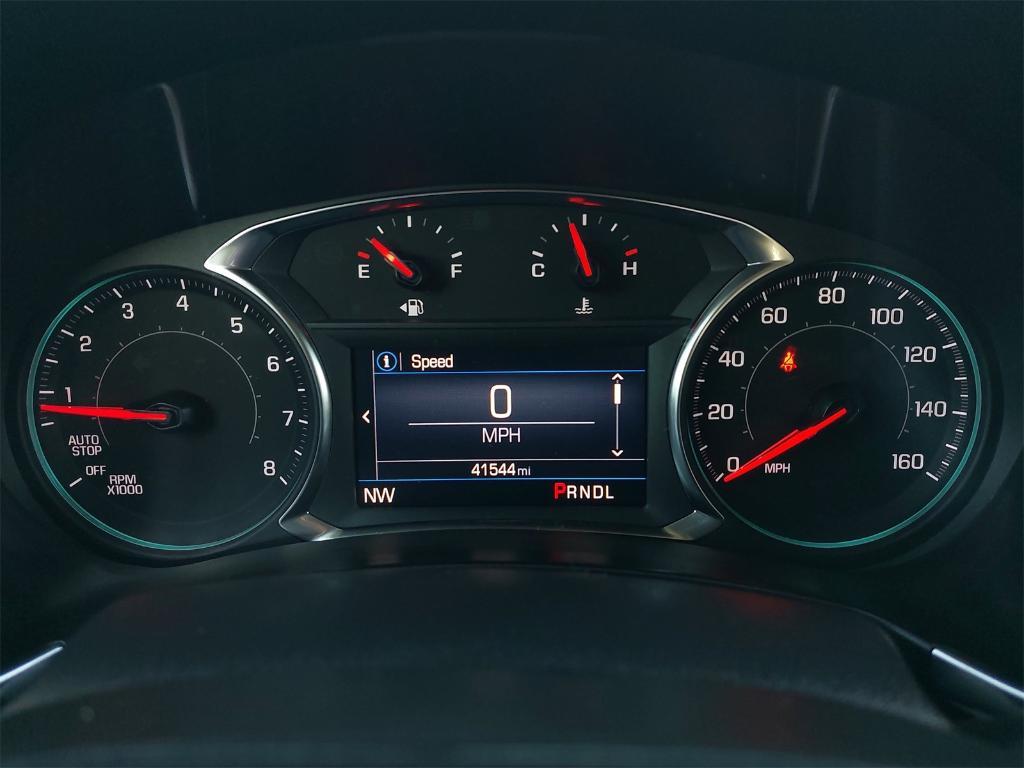 used 2023 Chevrolet Equinox car, priced at $18,894