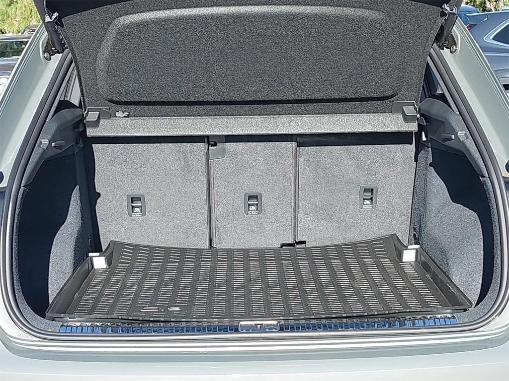 used 2025 Audi Q3 car, priced at $35,600