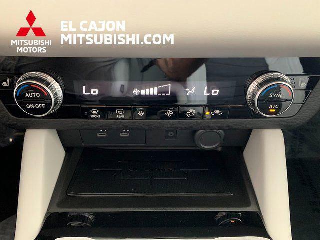 new 2025 Mitsubishi Outlander car, priced at $38,055